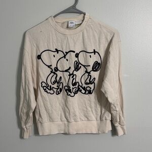 Zara Men's Cream Snoopy Crewneck Sweater